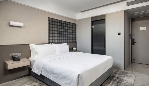 Special Room (Garret)