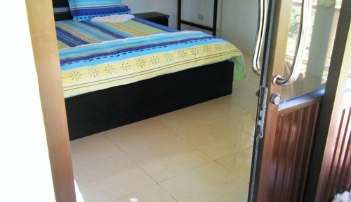 Budget Bungalow