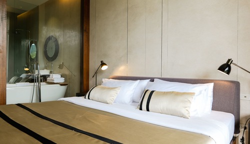 1 Bedroom Suite