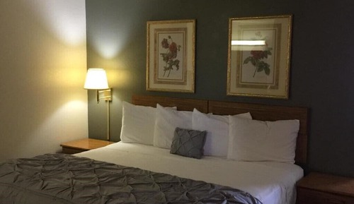 Suite, 1 King Bed, Non Smoking