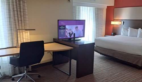 Studio, 1 King Bed with Sofa bed (Mobility/Hearing Accessible, Tub)