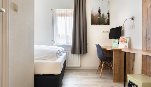 Economy Single Room
