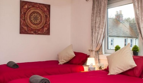 Traditional House, 2 Bedrooms