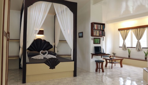 Superior Suite
