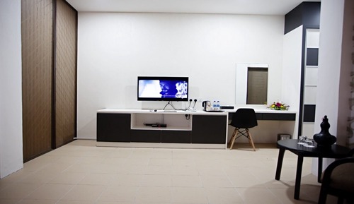 Deluxe Queen Room