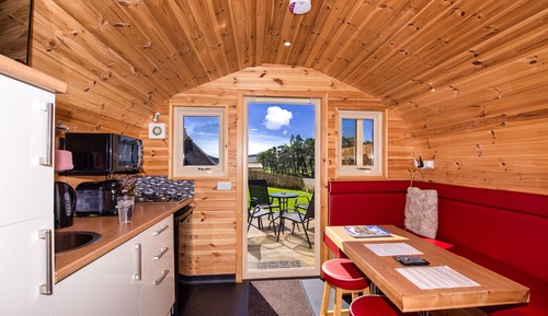 Deluxe Chalet, 1 Bedroom, Kitchen, Mountain View