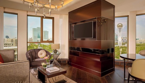 Junior Suite, 1 King Bed, Non Smoking (View)