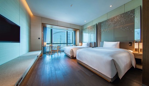 Two Queen Premium Scenic Room