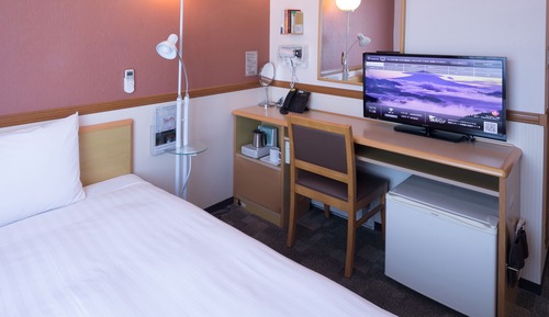 Standard Single Room, Smoking