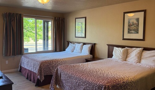 Room, Non Smoking, Kitchenette (2 Full Beds)