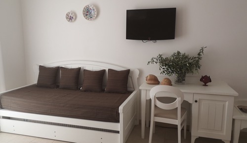 Superior Triple Room, 1 Queen Bed, Vineyard View