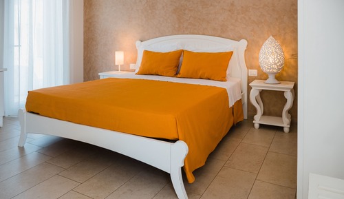 Standard Double Room, 1 Queen Bed, Courtyard View