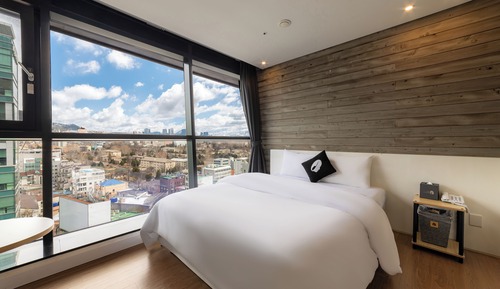 Superior Double City View