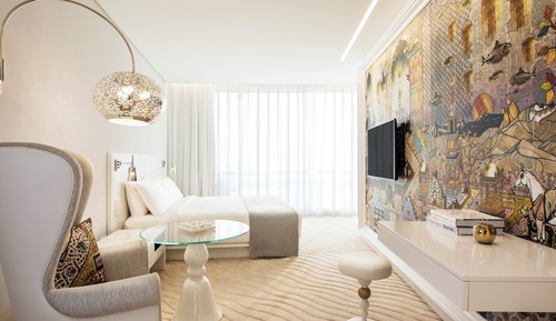 Standard Room, 1 King Bed