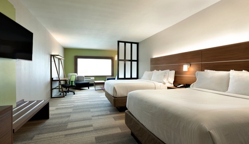 Suite, Multiple Beds