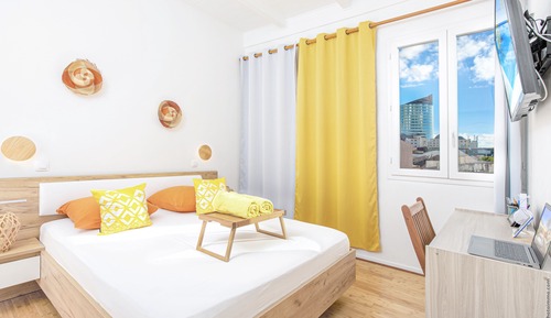 Signature Apartment