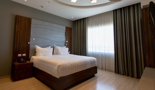 Executive Room, 1 King Bed