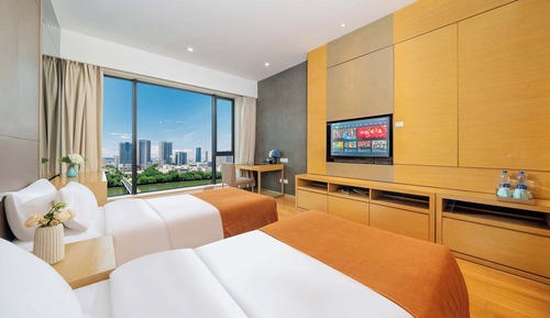 Executive Twin Room, City View