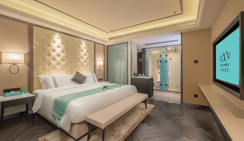 Superior Double Room, City View