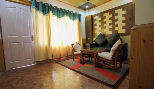 Premium Room
