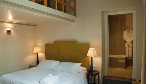 Deluxe Quadruple Room, Balcony, City View