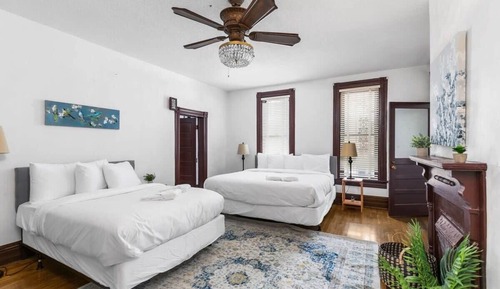 House, Multiple Beds, Pool Access, Pool View (Jefferson Ave Historic)