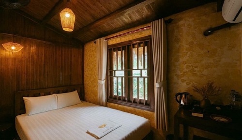 Standard Chalet, Balcony, Mountain View