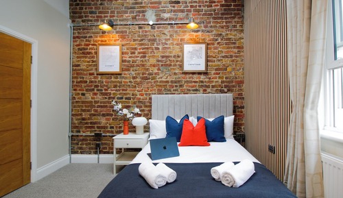 Deluxe Double Room, Private Bathroom, City View