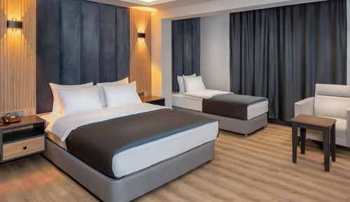 Superior Suite