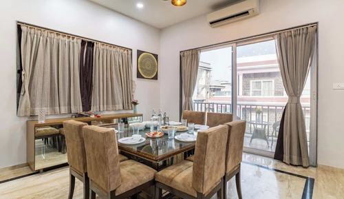 Superior Villa, City View