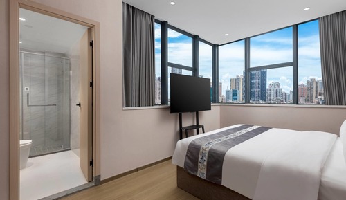 Room, 1 King Bed, Non Smoking (Select)