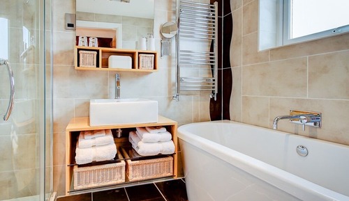 Double or Twin Room, Ensuite, Sea View