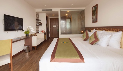 Deluxe Double Room, River View