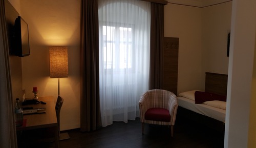 Basic Double Room, Non Smoking