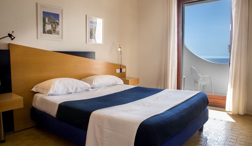 Tripla Comfort Vista Mare con Balcone