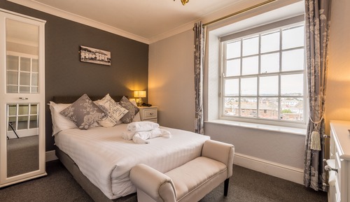 Deluxe Single Room