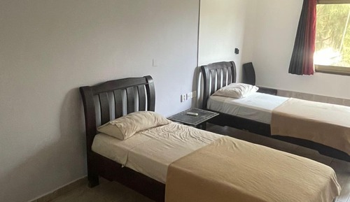 Business Double Room, 2 Twin Beds
