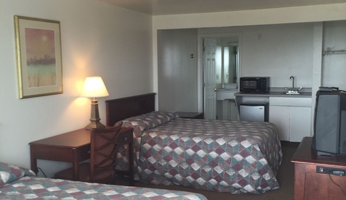 Standard Room, 2 Double Beds