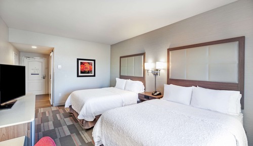 Room, 2 Queen Beds, Refrigerator