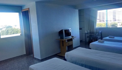 Standard Triple Room (Sem Ar Condicionado)