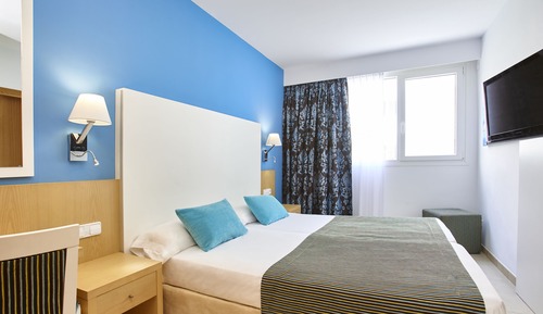 Twin Room (Interior without balcony)