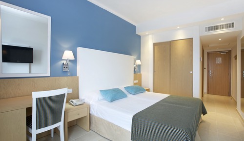 Twin Room, Balcony