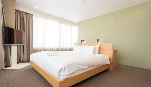 Apartment B - 2BR, Non Smoking
