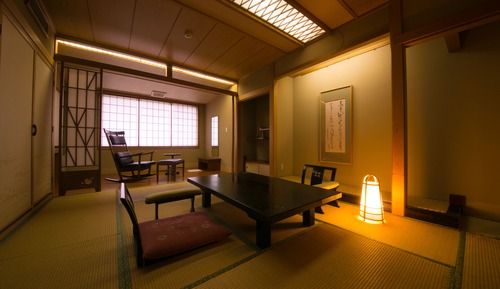 Japanese-Modern Suite with Hot Spring Bath