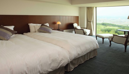 Standard Twin Room, Multiple Beds, Mountain View