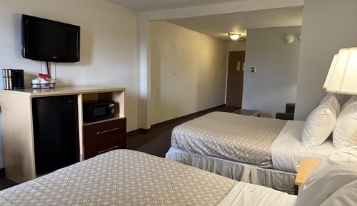 Standard Room, 2 Double Beds, Non Smoking, Refrigerator & Microwave