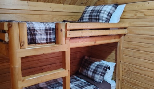 Cabin, Park View