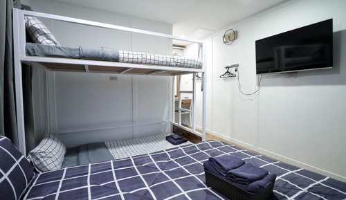 Deluxe Villa, Canal View