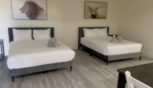 Standard Room, 2 Queen Beds, Non Smoking