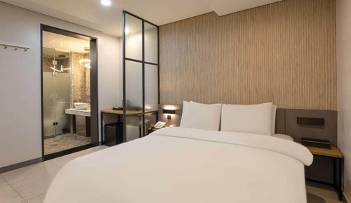 Premium Double Room